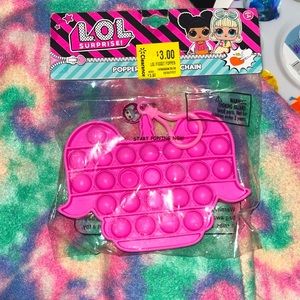 this is a fidget pack for kids, your daughter, your son will love it